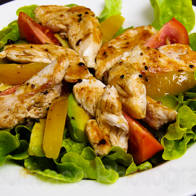 Grilled chicken and salad